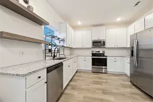 524 Auld Farm Cir, Akron, OH 44320 - Photo 12