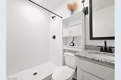 524 Auld Farm Circle, Akron, OH 44320 - Photo 28