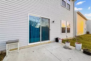 524 Auld Farm Cir, Akron, OH 44320 - Photo 40