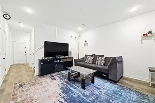 524 Auld Farm Cir, Akron, OH 44320 - Photo 8