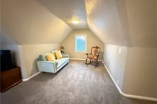 411 E 270th St, Euclid, OH 44132 - Photo 22