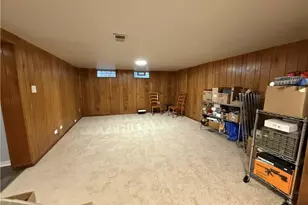 411 E 270th St, Euclid, OH 44132 - Photo 28