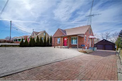 1933 Whipple Avenue NW, Canton, OH 44708 - Photo 2