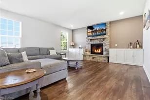 12843 Caribou Ct, Columbia Station, OH 44028 - Photo 8