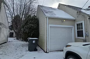 1612 25th St NW, Canton, OH 44709 - Photo 2