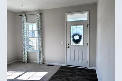 4620 Briar Hill Drive, Ravenna, OH 44266 - Photo 4