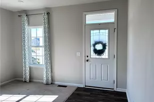 4620 Briar Hill Dr, Ravenna, OH 44266 - Photo 4