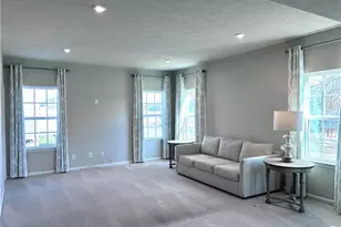 4620 Briar Hill Dr, Ravenna, OH 44266 - Photo 6