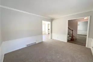 2330 Thurmont Rd, Akron, OH 44313 - Photo 12