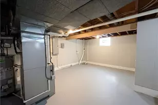 2330 Thurmont Rd, Akron, OH 44313 - Photo 24