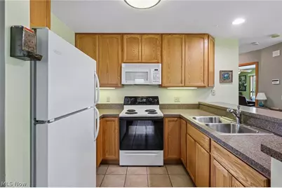 19829 Marks Road, Strongsville, OH 44149 - Photo 20