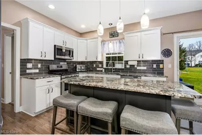 1286 Freeport Drive, Medina, OH 44256 - Photo 2