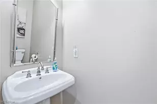 105 Muirfield Dr SE, Howland, OH 44484 - Photo 26