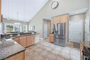 105 Muirfield Dr SE, Howland, OH 44484 - Photo 16