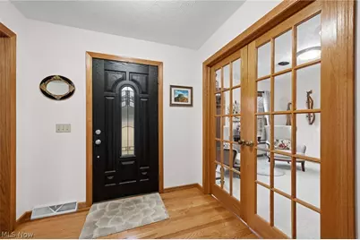 10960 Auburn Road, Chardon, OH 44024 - Photo 4