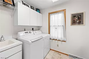 10960 Auburn Rd, Chardon, OH 44024 - Photo 30