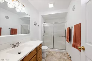 10960 Auburn Rd, Chardon, OH 44024 - Photo 32