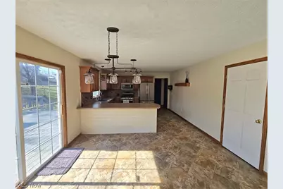 11866 Packets Street NW, Canal Fulton, OH 44614 - Photo 4