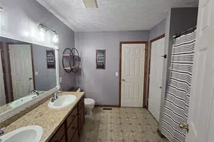 11866 Packets St NW, Canal Fulton, OH 44614 - Photo 16