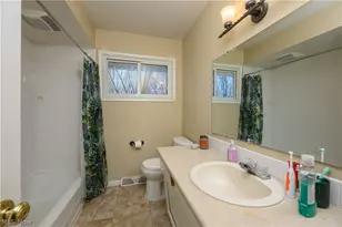 6121 Erie Ave NW, Canal Fulton, OH 44614 - Photo 18