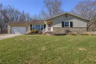 6121 Erie Ave NW, Canal Fulton, OH 44614 - Photo 1
