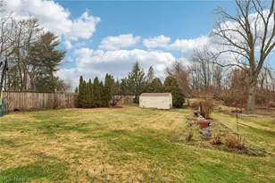 140 Parkhall Dr, Painesville Twp, OH 44077 - Photo 48