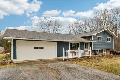 140 Parkhall Drive, Painesville Twp, OH 44077 - Photo 2