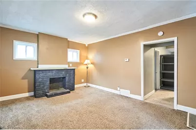 885 Brown Street, Akron, OH 44311 - Photo 16