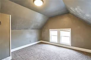 885 Brown St, Akron, OH 44311 - Photo 24