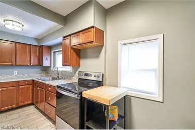 885 Brown Street, Akron, OH 44311 - Photo 14