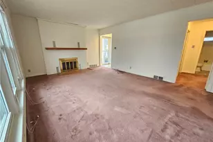 129 Idlewild St, Akron, OH 44313 - Photo 4