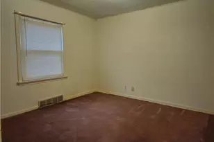 129 Idlewild St, Akron, OH 44313 - Photo 8