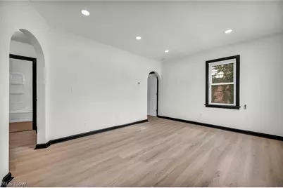 4137 E 154th Street, Loveland, OH 44128 - Photo 8