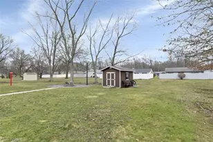 5047 Shady Moss Ln, North Ridgeville, OH 44039 - Photo 4