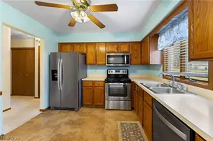 929 Auburn Hills Dr, Boardman, OH 44512 - Photo 10