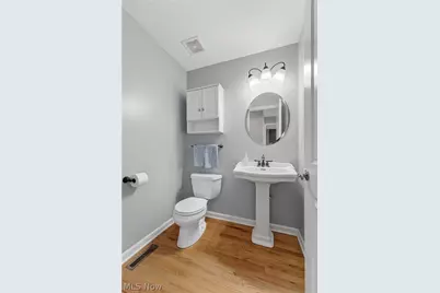 5954 Wentworth Lane SW, Canton, OH 44706 - Photo 24