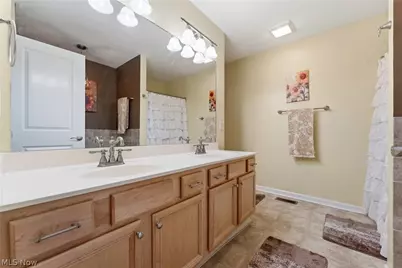 5954 Wentworth Lane SW, Canton, OH 44706 - Photo 34