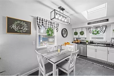 23947 Lebern Drive, North Olmsted, OH 44070 - Photo 8