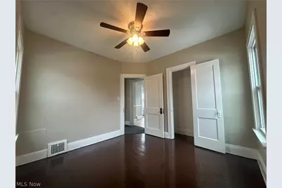 487 E 149th Street #up, Loveland, OH 44110 - Photo 10