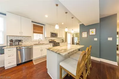 18707 Scottsdale Boulevard, Huber Heights, OH 44122 - Photo 4