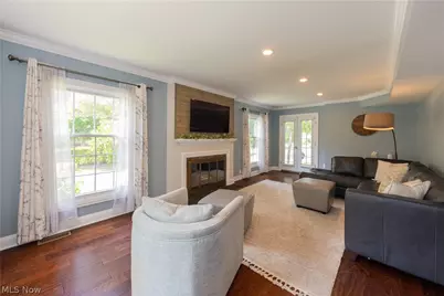 18707 Scottsdale Boulevard, Huber Heights, OH 44122 - Photo 10