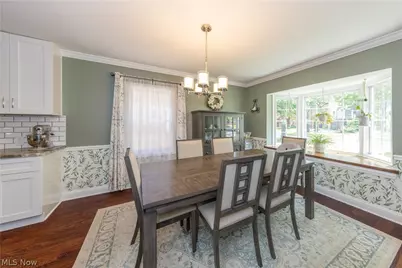 18707 Scottsdale Boulevard, Huber Heights, OH 44122 - Photo 14