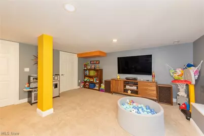 18707 Scottsdale Boulevard, Huber Heights, OH 44122 - Photo 38