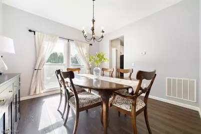 720 Jockeys Circle, Avon Lake, OH 44012 - Photo 6