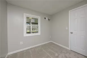 680 E State St, Barberton, OH 44203 - Photo 32