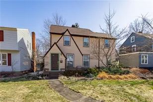 1553 Maplegrove Rd, South Euclid, OH 44121 - Photo 2