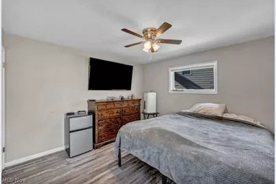 25641 Glenbrook Boulevard, Euclid, OH 44117 - Photo 20