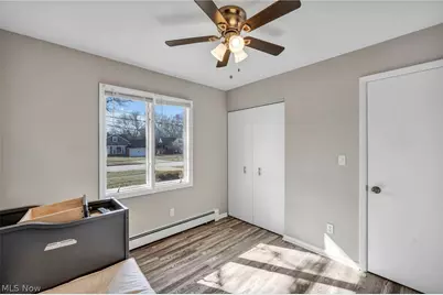 25641 Glenbrook Boulevard, Euclid, OH 44117 - Photo 26