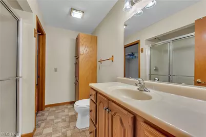 811 Tarry Lane, Amherst, OH 44001 - Photo 20