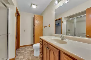 811 Tarry Ln, Amherst, OH 44001 - Photo 20